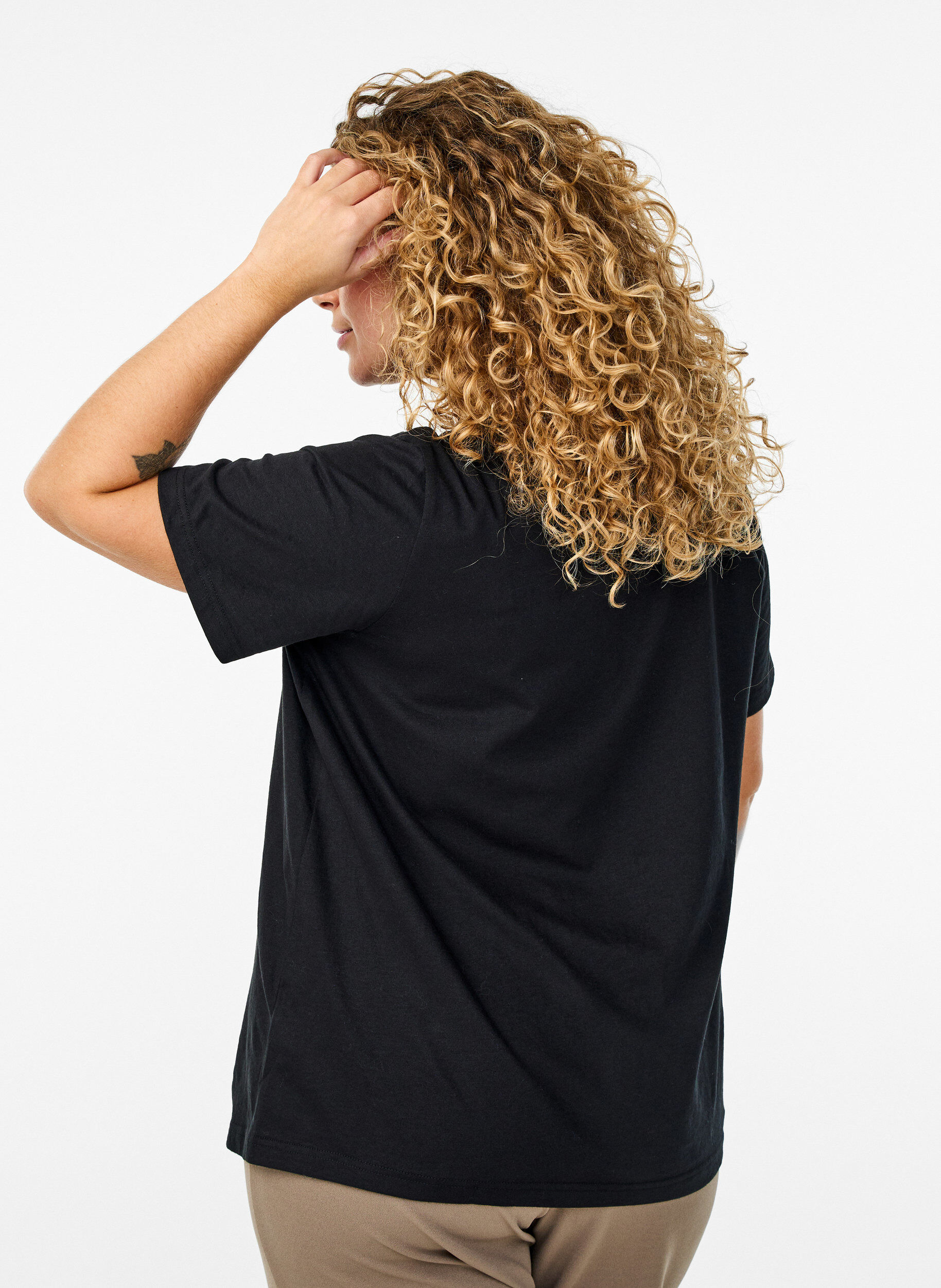 Zizzi FLASH - T-Shirt mit Print, Schwarz, Model image number 2