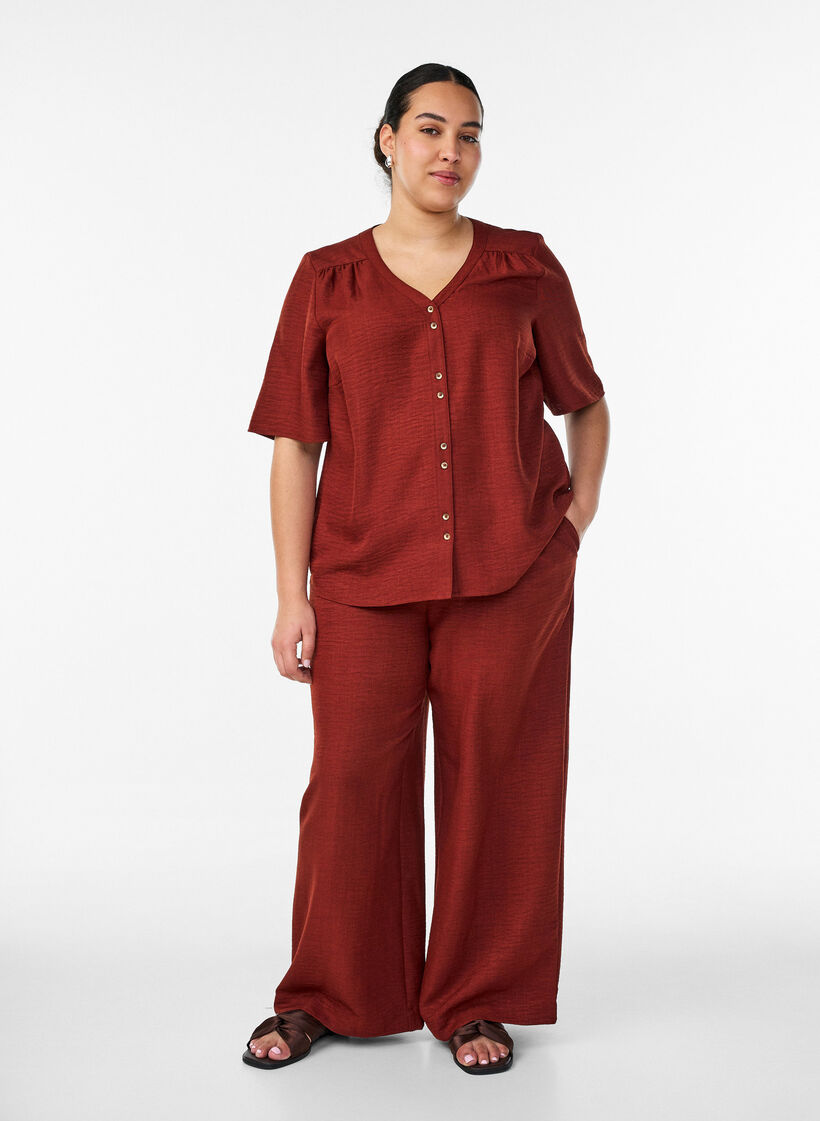 Hemdbluse mit V-Ausschnitt und kurzen &Auml;rmeln, Rot, Model image number 1