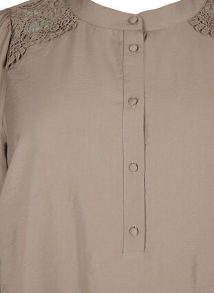  Bluse aus Viskose mit Häkeleien, Caribou, Packshot image number 2