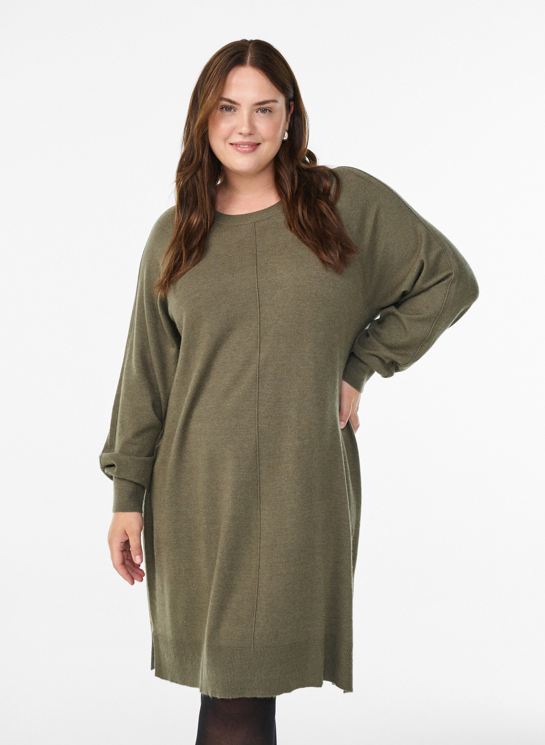 Strickkleid mit Raglan&auml;rmeln und Mittelnaht, Gr&uuml;n, Model
