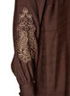 Kleid aus Viskose mit Stickerei und Stufenvolants, Braun, Packshot image number 3