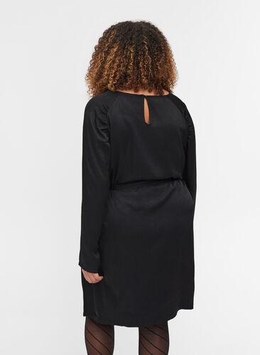 Langarm Kleid mit passendem Taillengürtel, Black, Model image number 1
