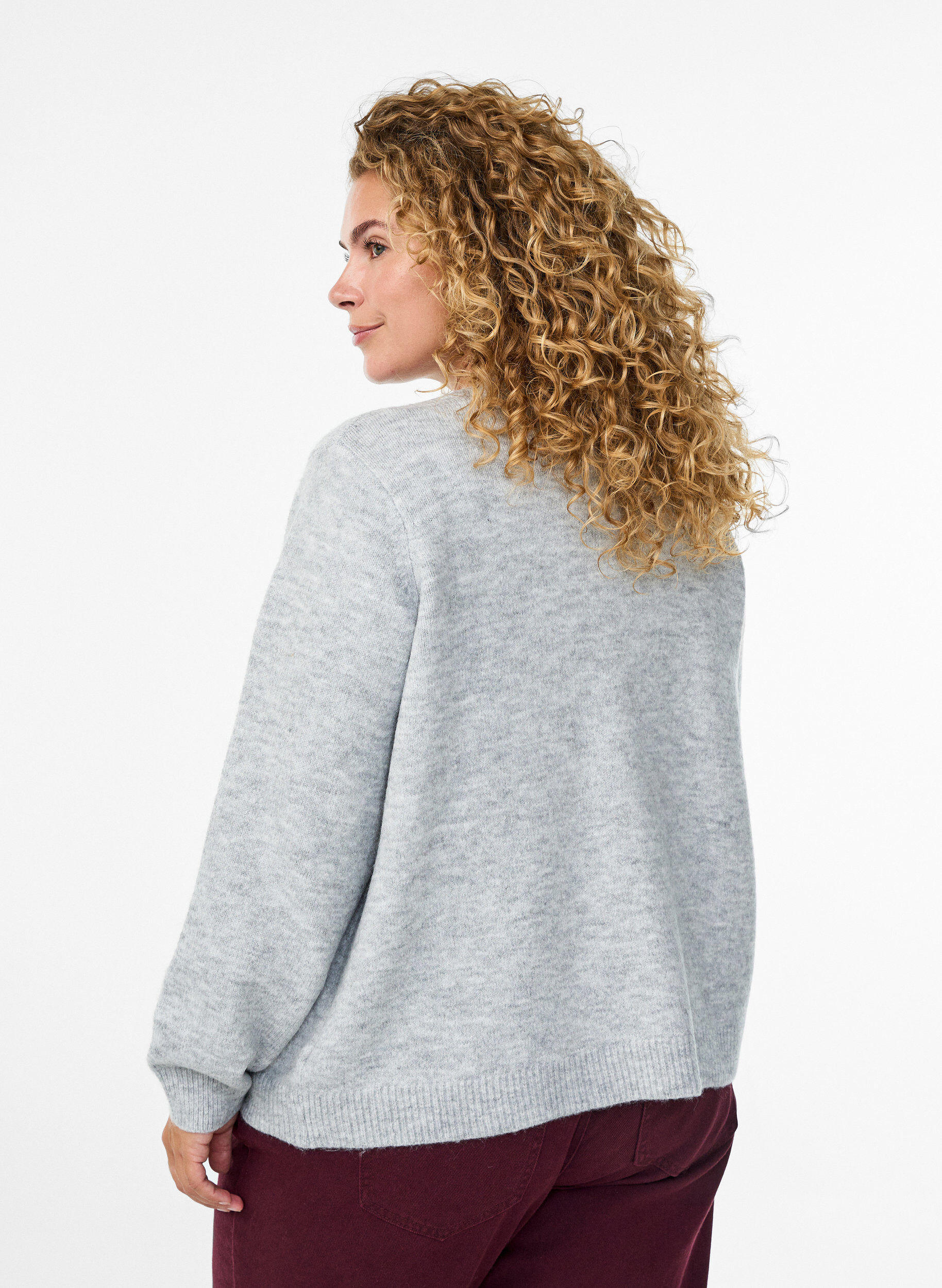 Zizzi Strickjacke mit Perlmuttkn&ouml;pfen, Grau, Model image number 2