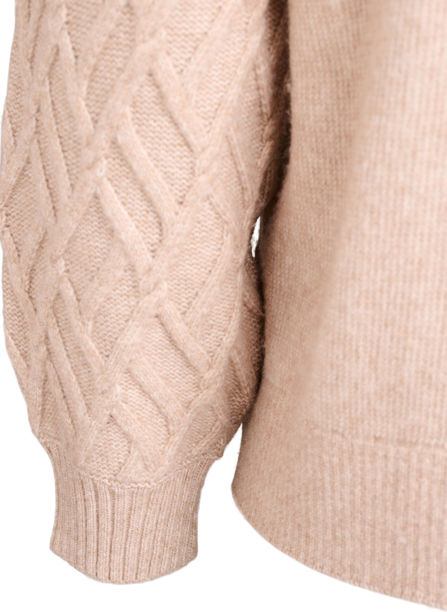 Zizzi Zopfmuster Strickjacke mit Perlenkn&ouml;pfen, Beige, Packshot image number 3