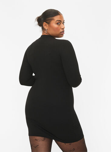 Passendes Kleid mit Ausschnittdetails, Black, Model image number 1