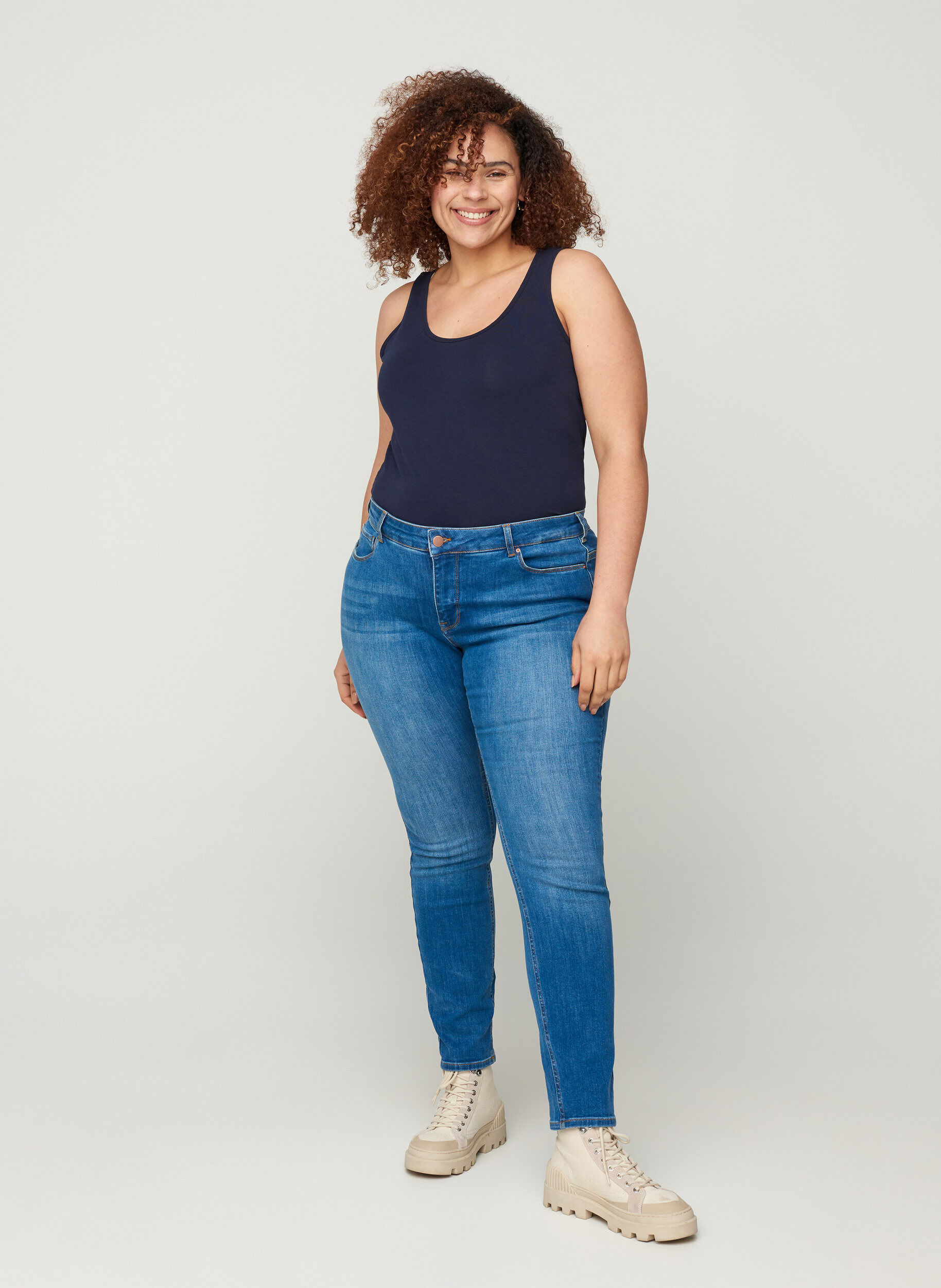 Zizzi Einfarbiges Basictop, Blau, Model image number 1
