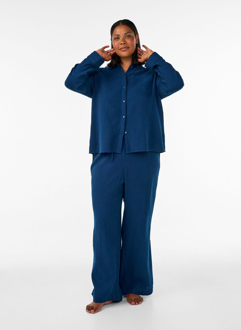 Lockere Pyjamahose aus Baumwoll-Musselin, Blau, Model image number 0