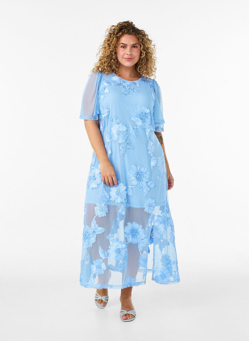 Mesh-Kleid mit floralen Applikationen, Blau, Model image number 0