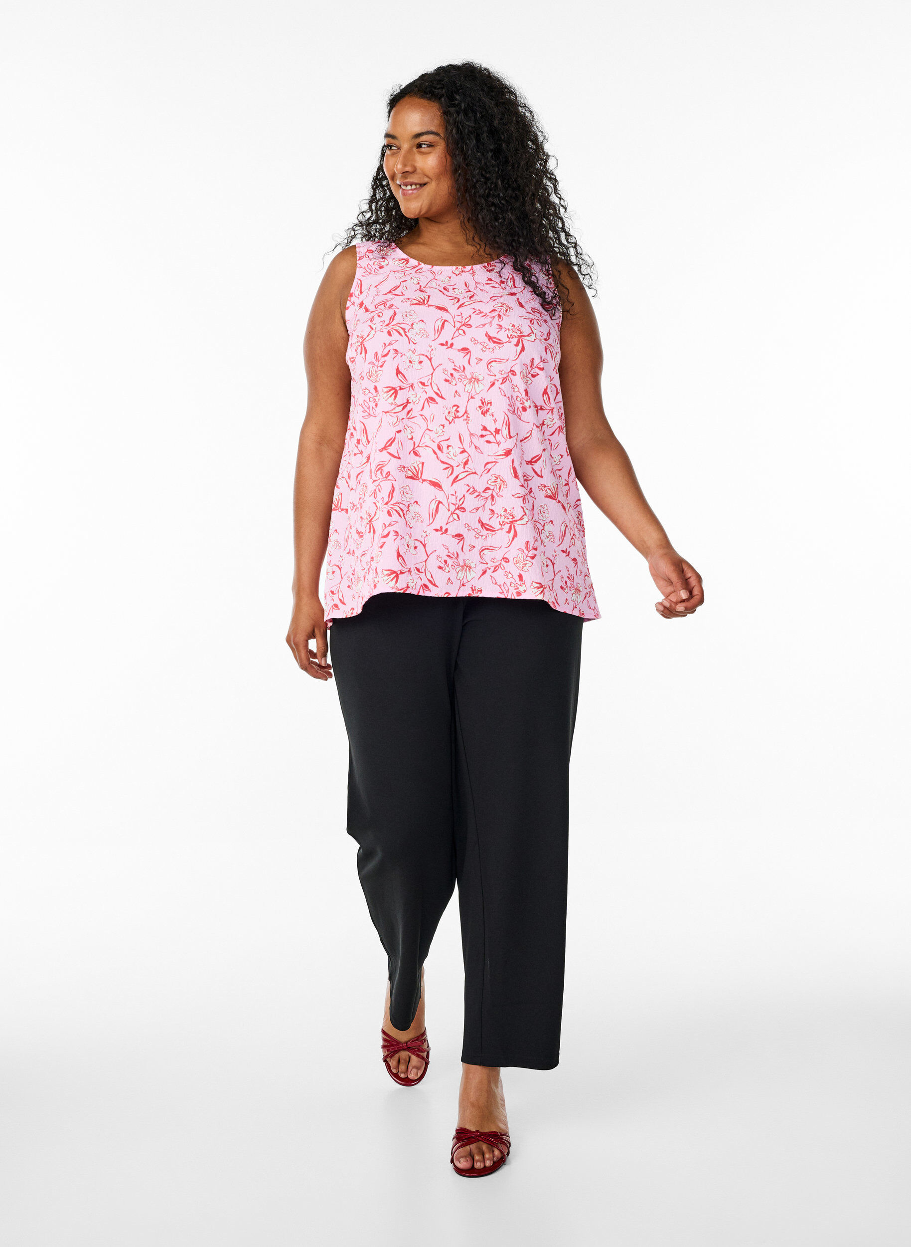 Zizzi FLASH &ndash; &Auml;rmelloses Top mit Struktur, Rot, Model image number 1