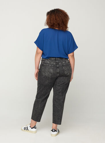 Cropped Mom Fit Mille Jeans mit lockerer Passform, Grey Denim 4, Model image number 1