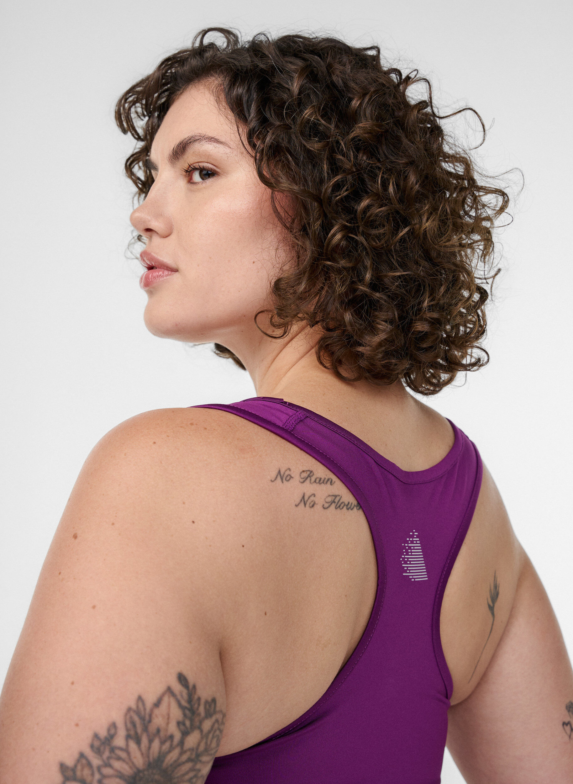 Zizzi Sport-BH mit Racerback, Lila, Model image number 3