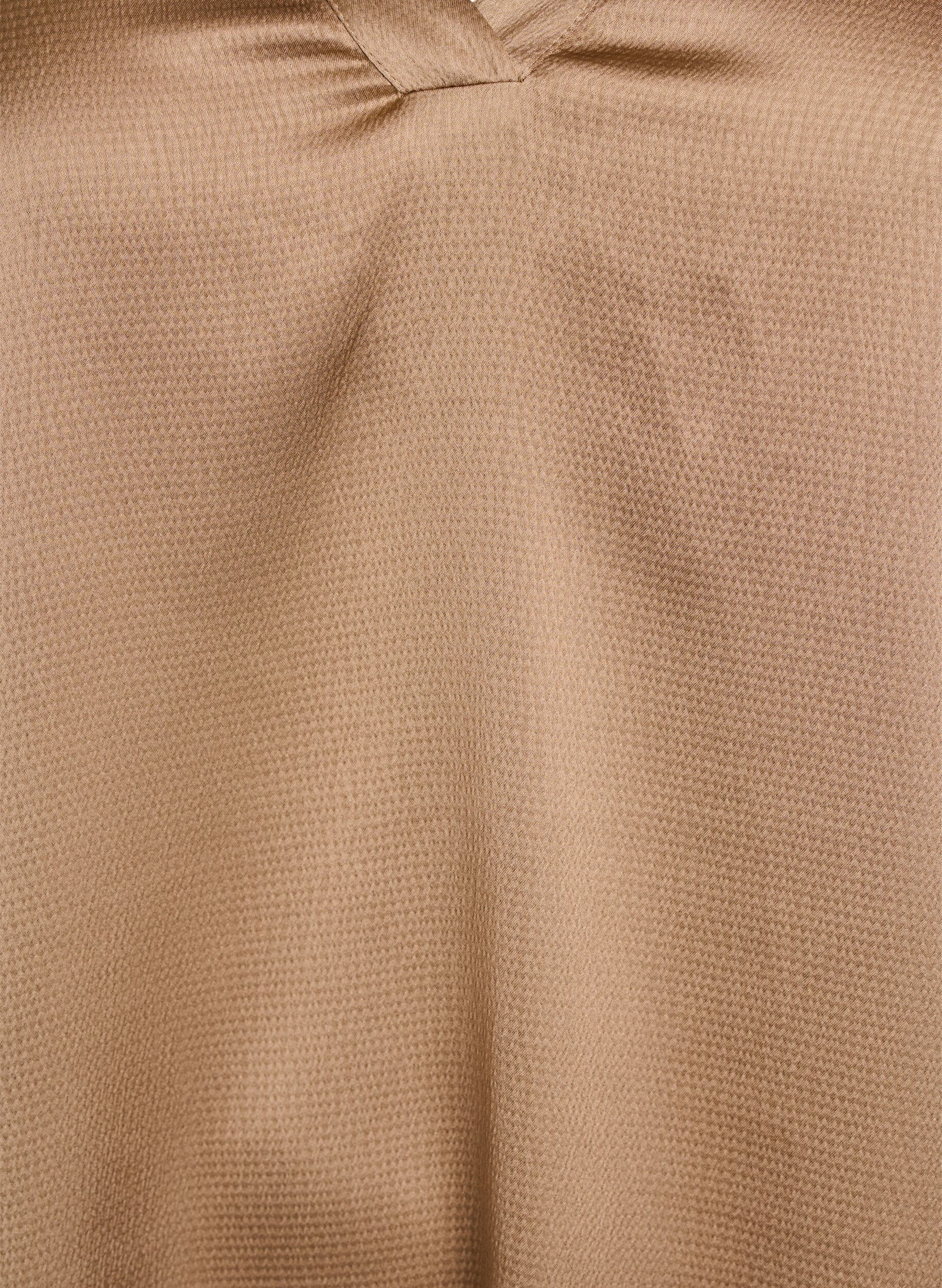 ZizziBluse in Satin-Optik mit 1/2-&Auml;rmeln und R&uuml;schenkragen, Braun, Packshot image number 2