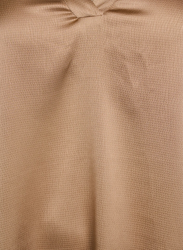 Bluse in Satin-Optik mit 1/2-&Auml;rmeln und R&uuml;schenkragen, Braun, Packshot image number 2