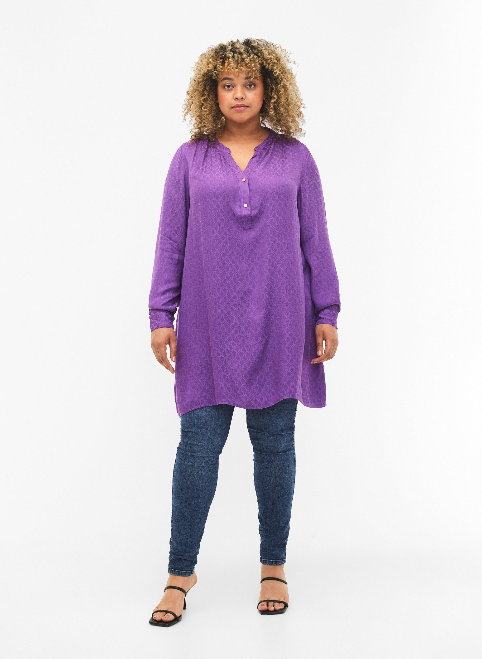 Zizzi Viskose Tunika mit Ton-in-Ton-Muster, Lavender Violet, Model image number 2