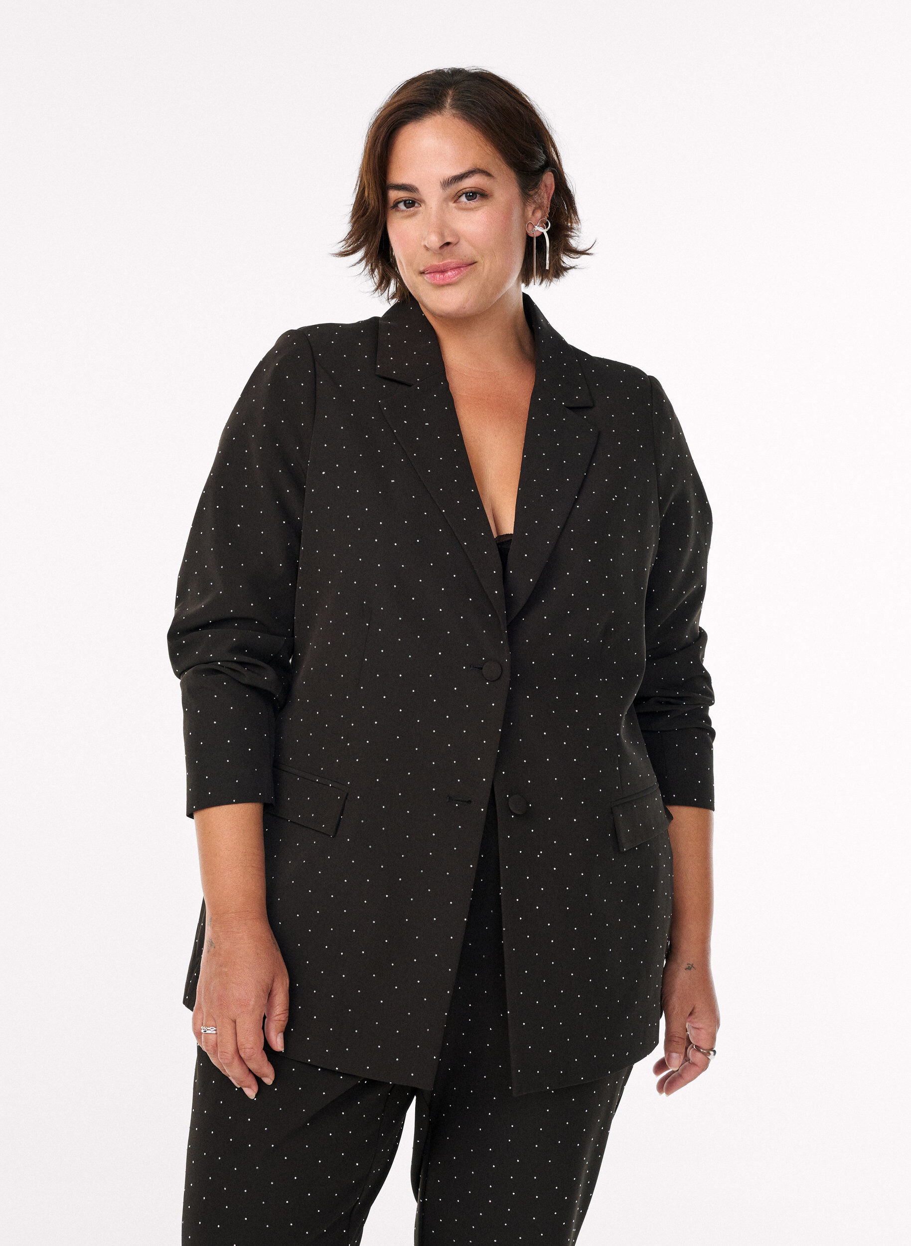 Zizzi Blazer mit Strasssteinen, Schwarz, Model image number 0