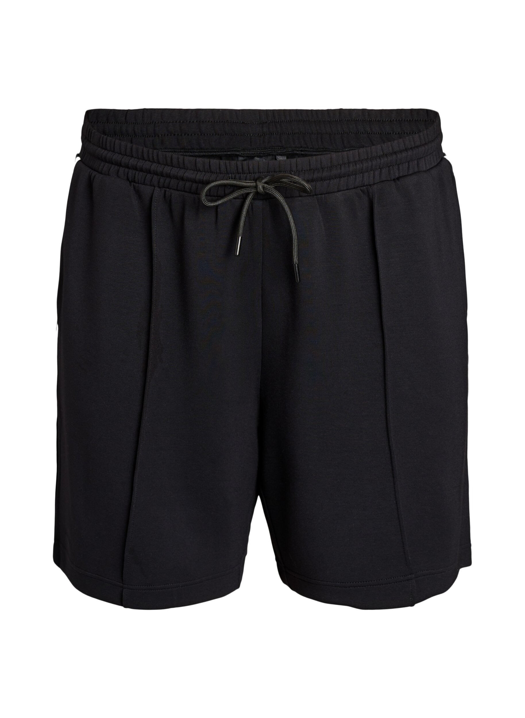 Hoch taillierte Shorts mit Streifendetails