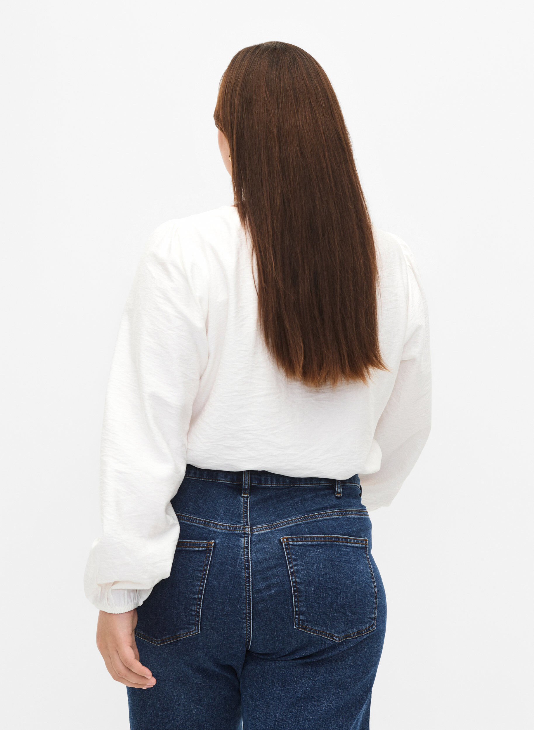 Zizzi Bluse aus Viskose mit H&auml;keldetails, Bright White, Model image number 1