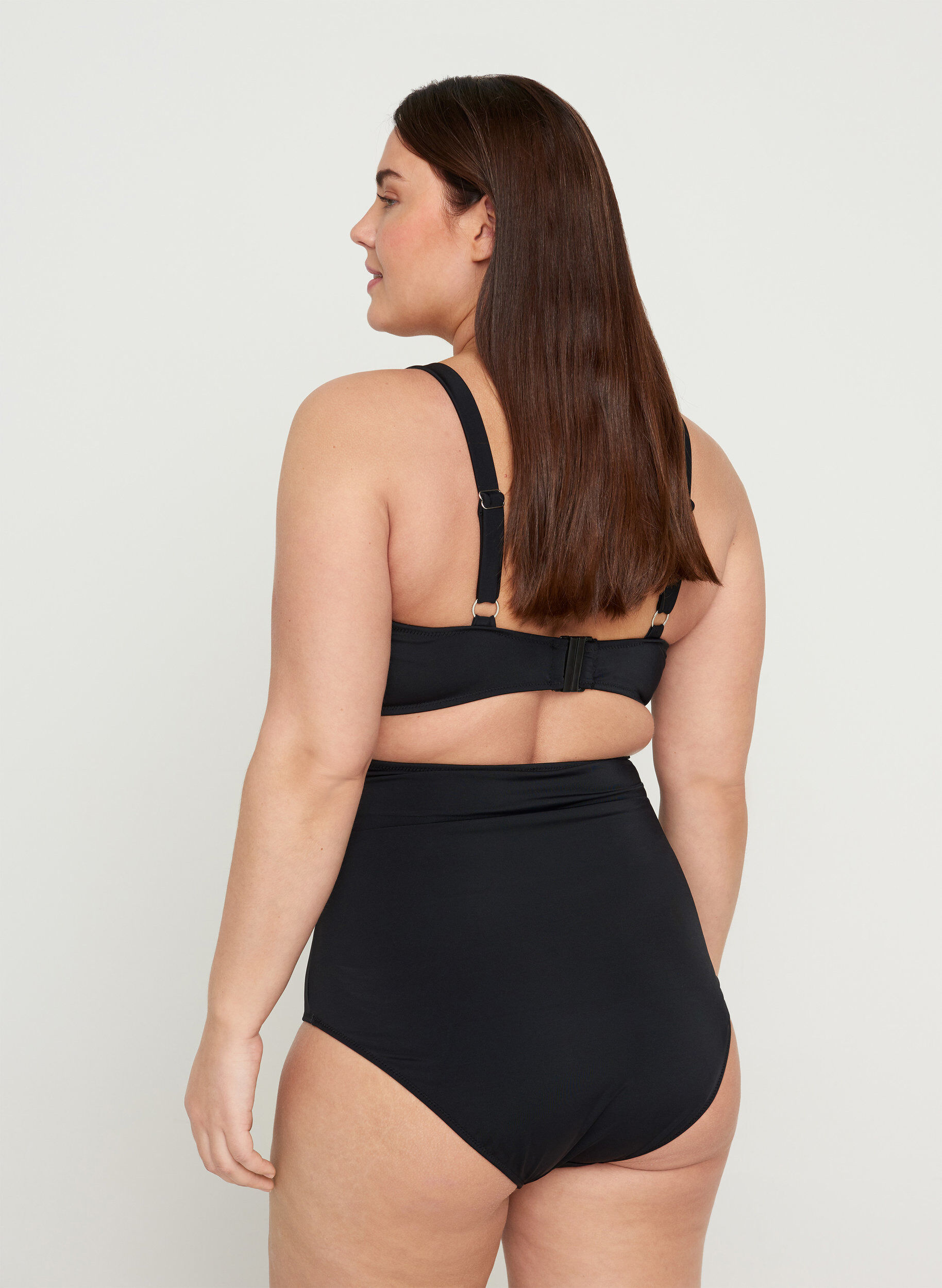 Zizzi Bikini Hose, Black, Model image number 1