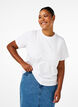 Basic-T-Shirt aus Baumwolle mit Rundhalsausschnitt, Bright White, Model image number 0
