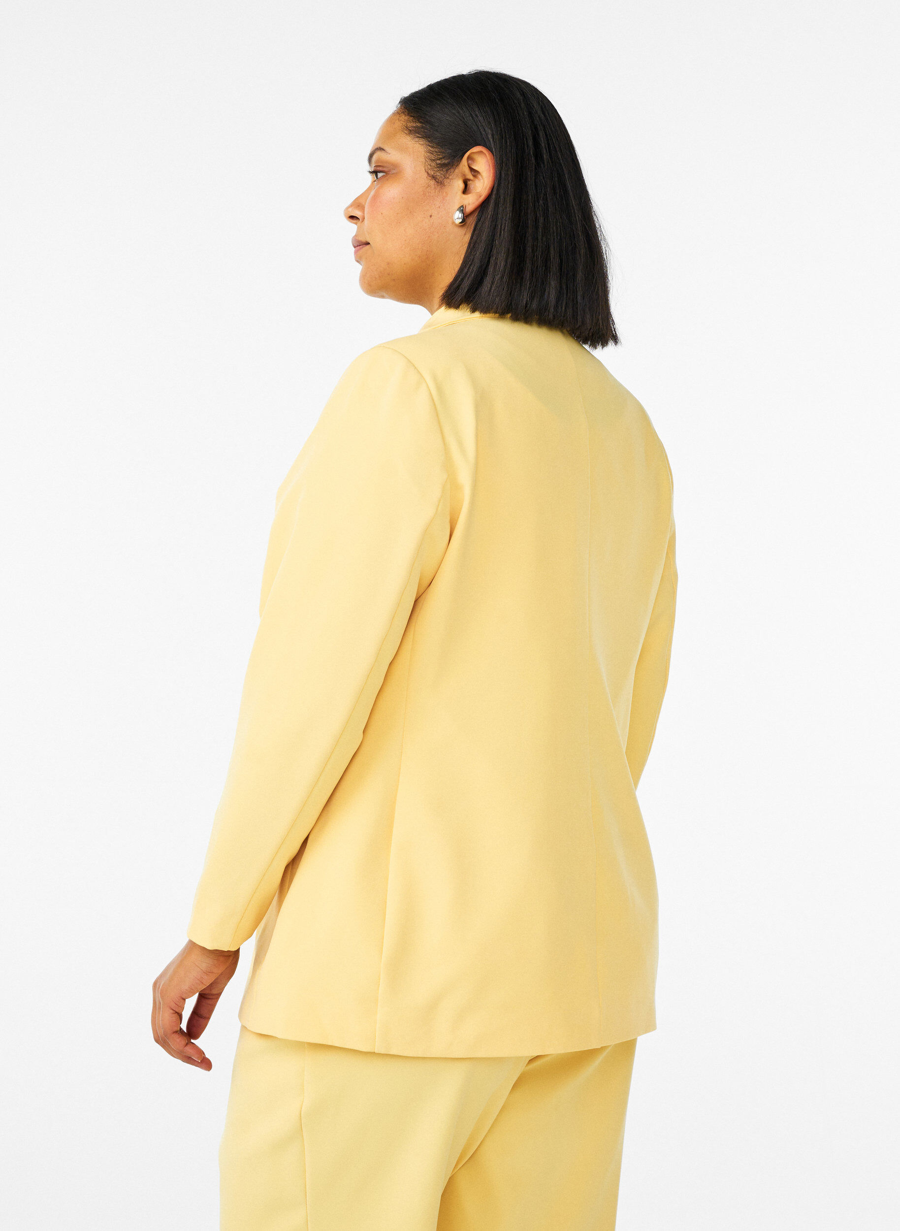 ZizziKlassischer Blazer mit Knopfverschluss, Gelb, Model image number 2