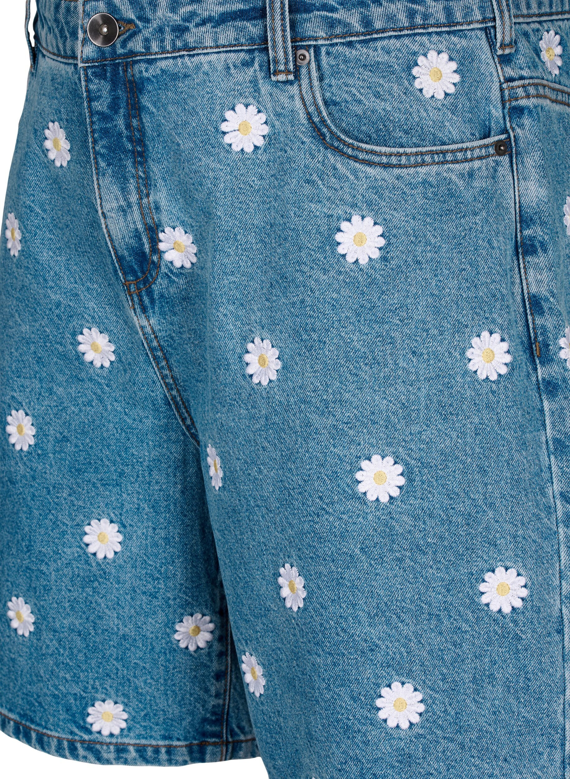 Zizzi Mille kurze Hosen mit hohem Bund und Blumenstickerei, L.B. Flower, Packshot image number 2