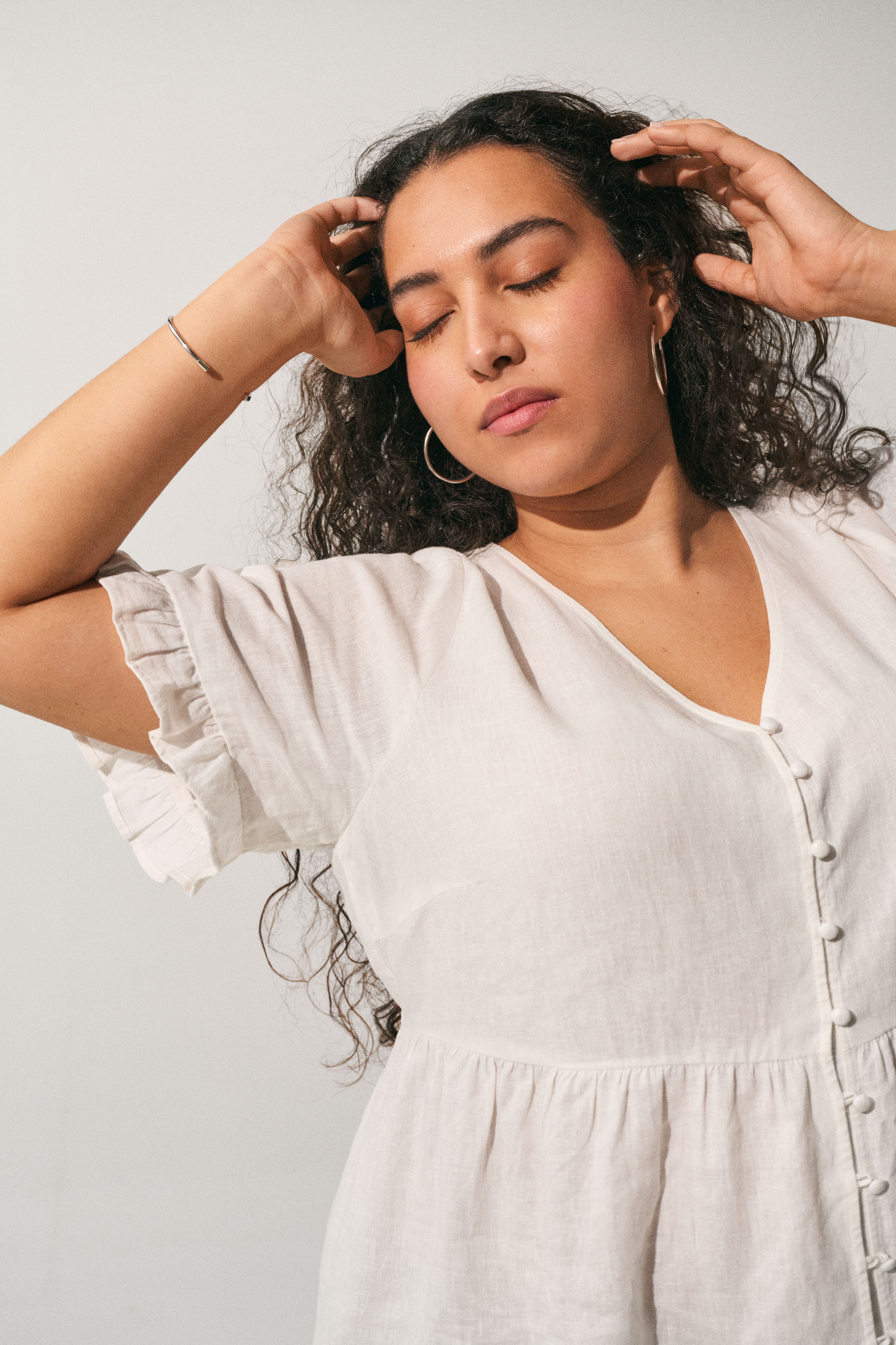 Zizzi Outfit aus Leinen und Viskose, , Model