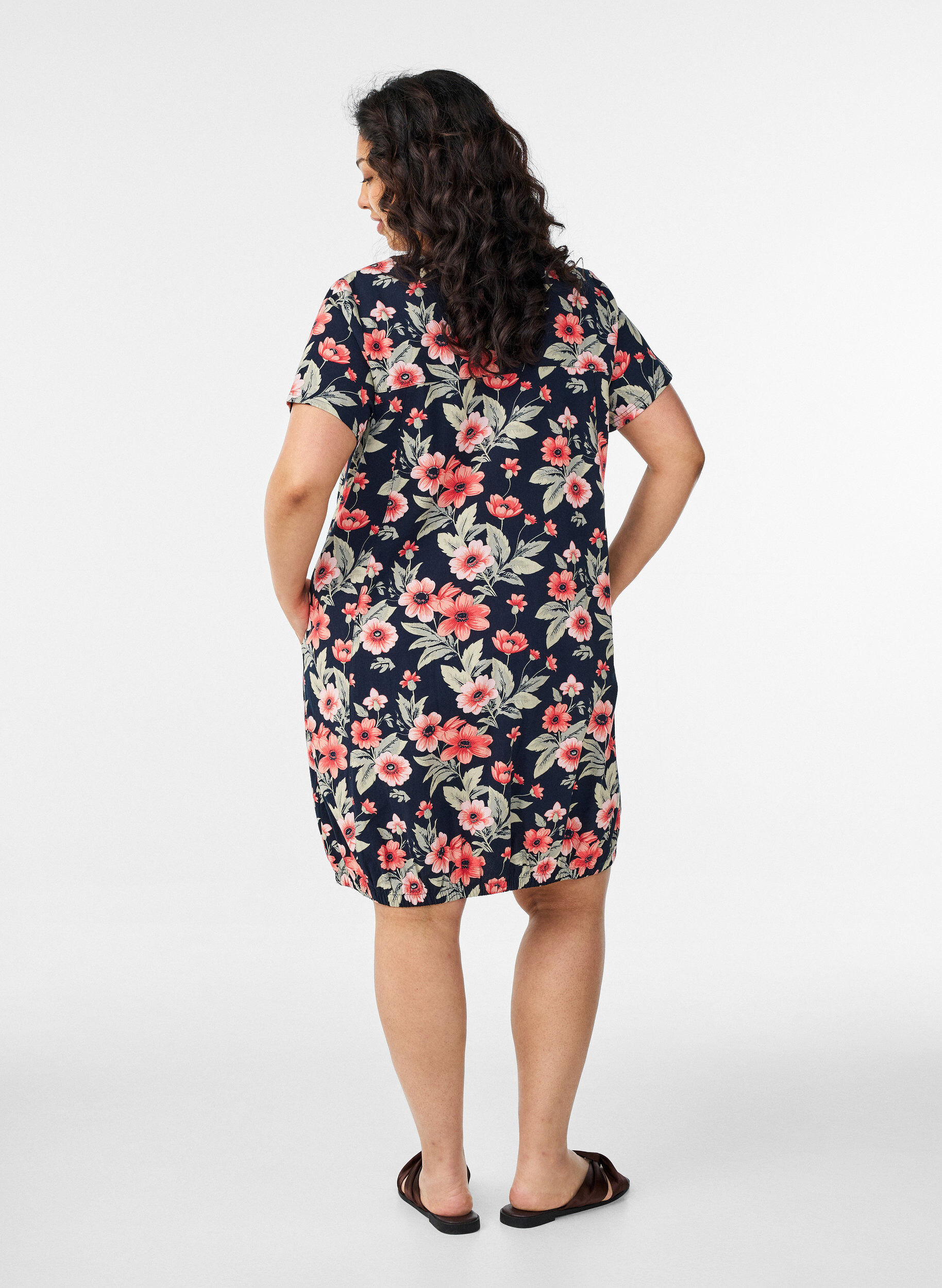 Zizzi Kurz&auml;rmliges Baumwollkleid mit Print, Blau, Model image number 1