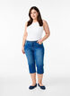 Emily slim fit Denim-Caprihose, Blau, Model image number 1