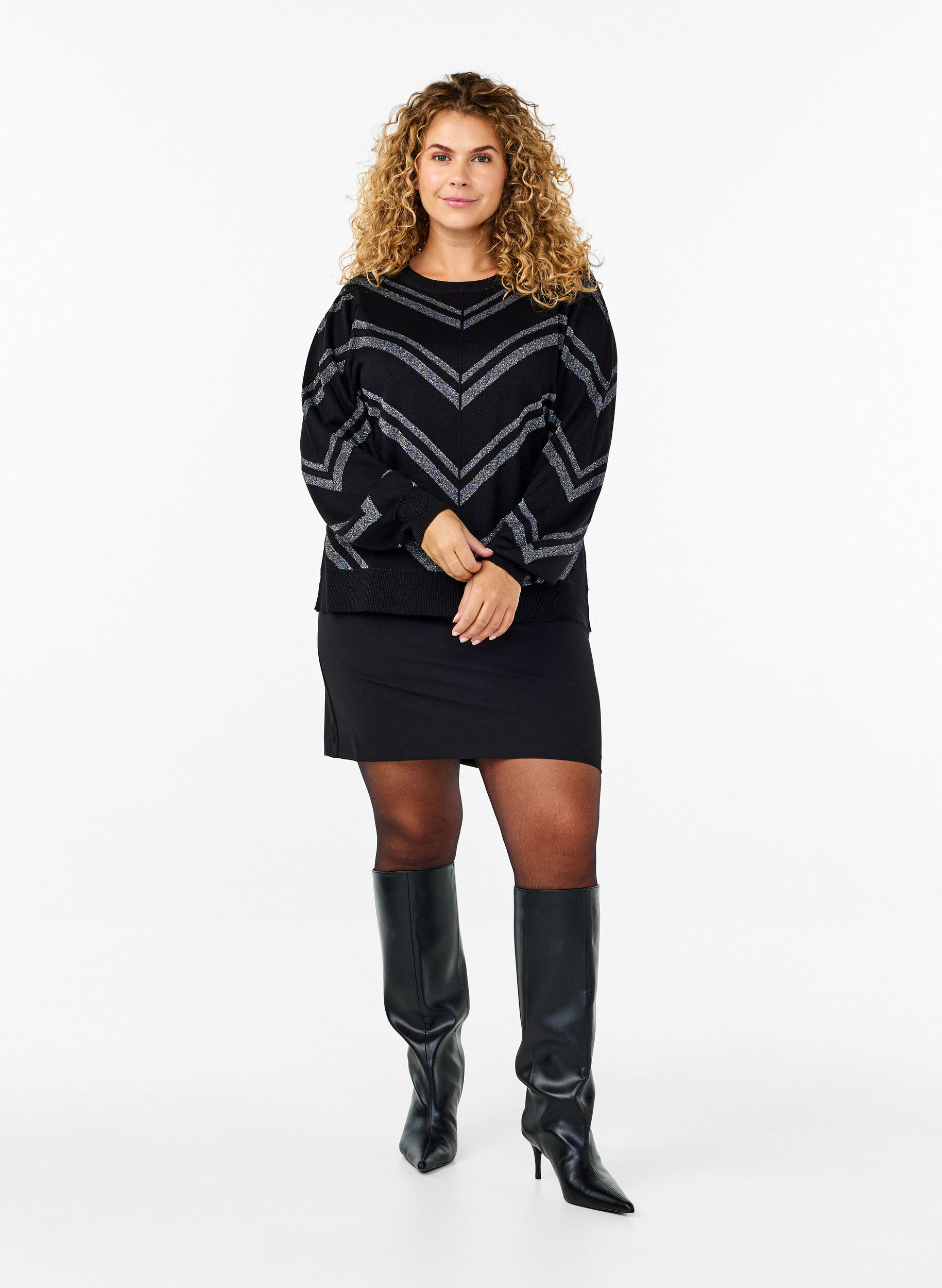 Zizzi Strickpullover mit Rundhalsausschnitt und Schimmer-Effekt, Black w.S.L.Stripes, Model image number 2