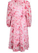 Gebl&uuml;mtes Kleid aus Chiffon mit R&uuml;schen und langen &Auml;rmeln, Pink, Packshot image number 1