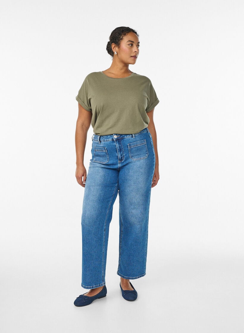 Kurz&auml;rmeliges T-Shirt aus einer Baumwollmischung, Gr&uuml;n, Model image number 1