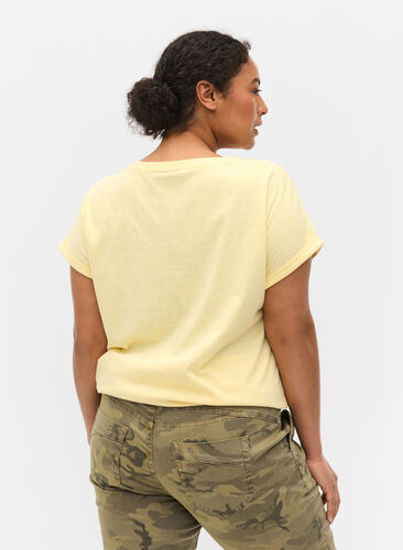 Meliertes T-Shirt aus Baumwolle, Pale Banana Melange, Model image number 1