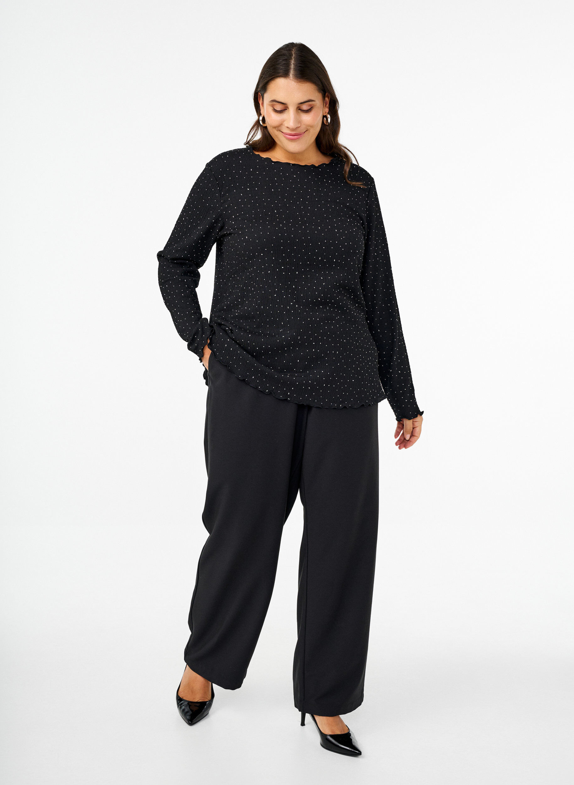 Zizzi Lang&auml;rmelige Bluse mit Strasssteinen, Schwarz, Model image number 1