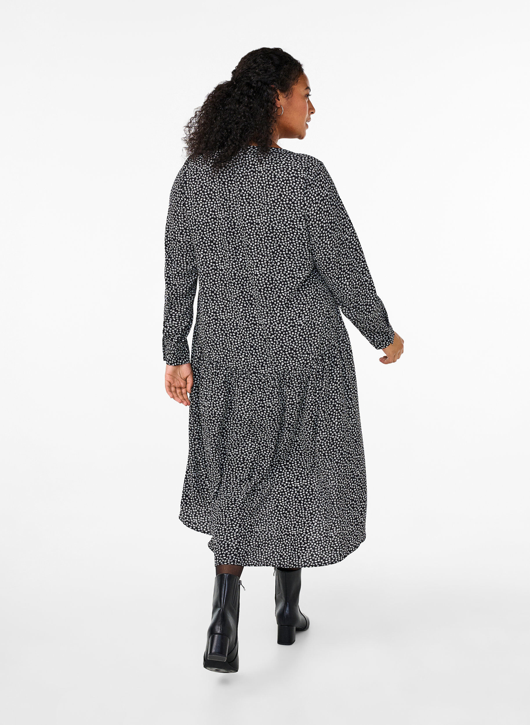 Zizzi Midi-Kleid mit langen &Auml;rmeln, Black Small Flower, Model image number 1