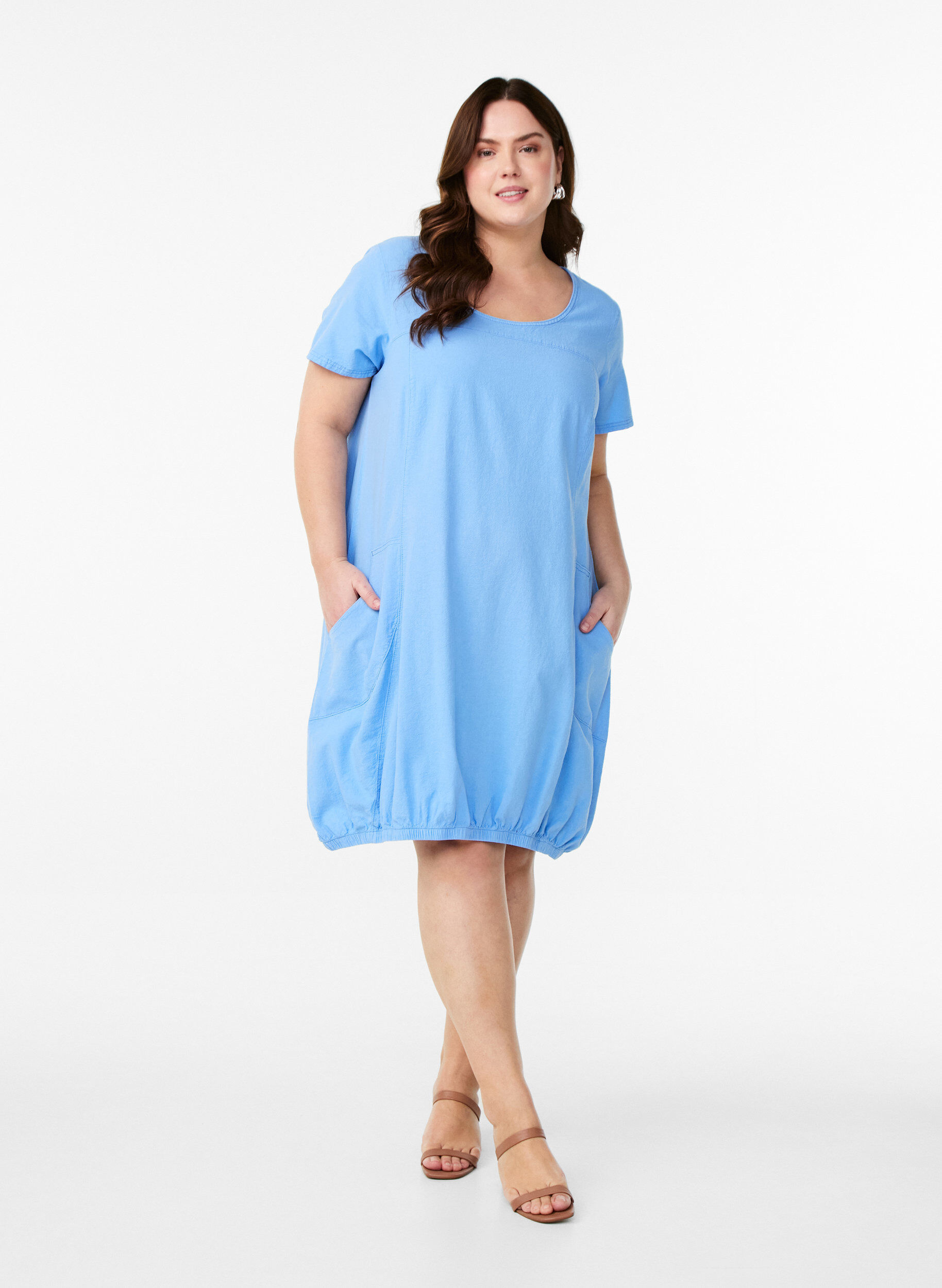 Zizzi Kurzarm Kleid aus Baumwolle, Blau, Model image number 1