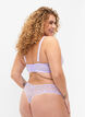 String aus floraler Spitze mit normaler Taillenh&ouml;he, lila, Model image number 1
