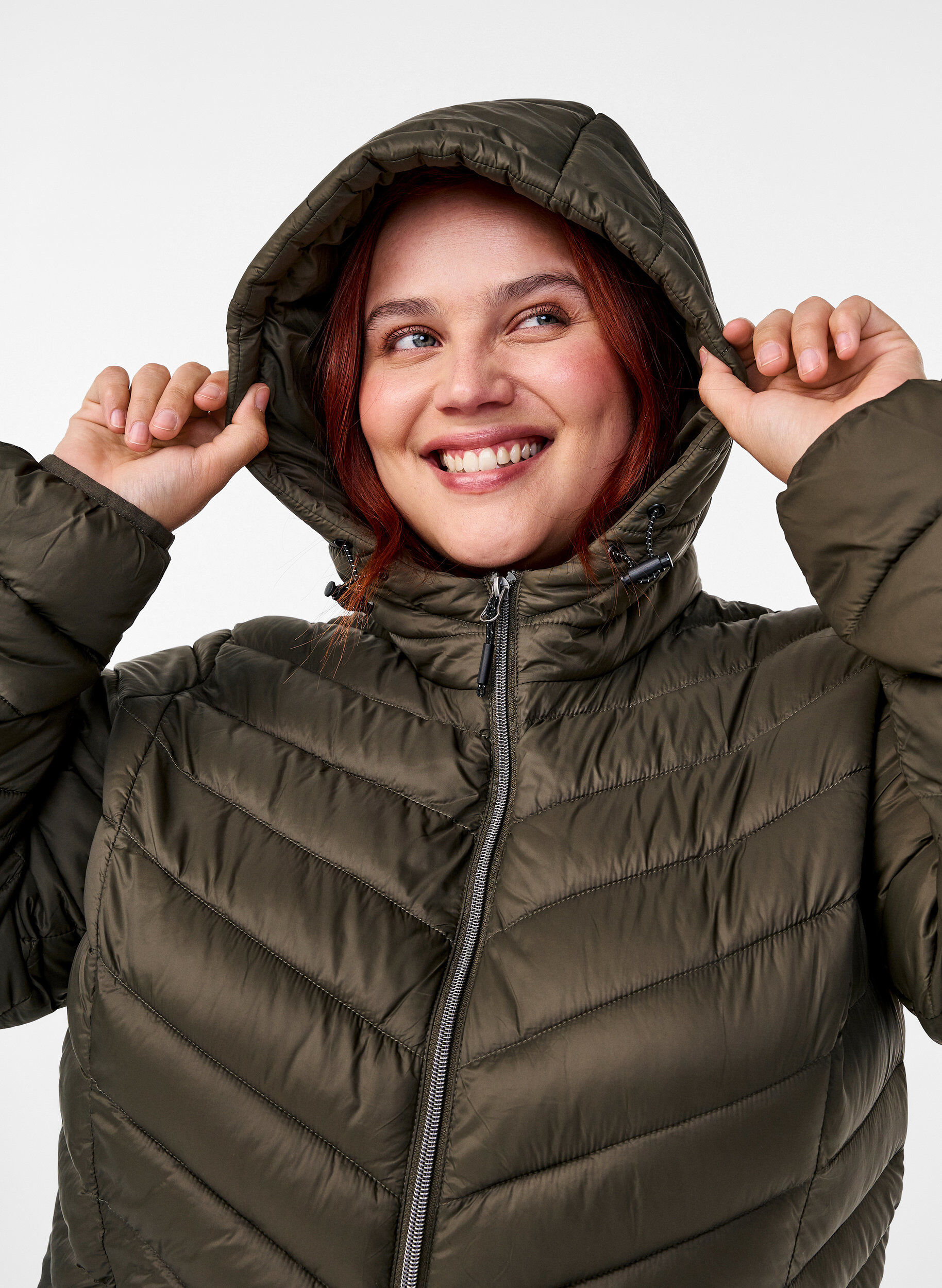 Zizzi Leichte Jacke mit Kapuze, Gr&uuml;n, Model image number 4