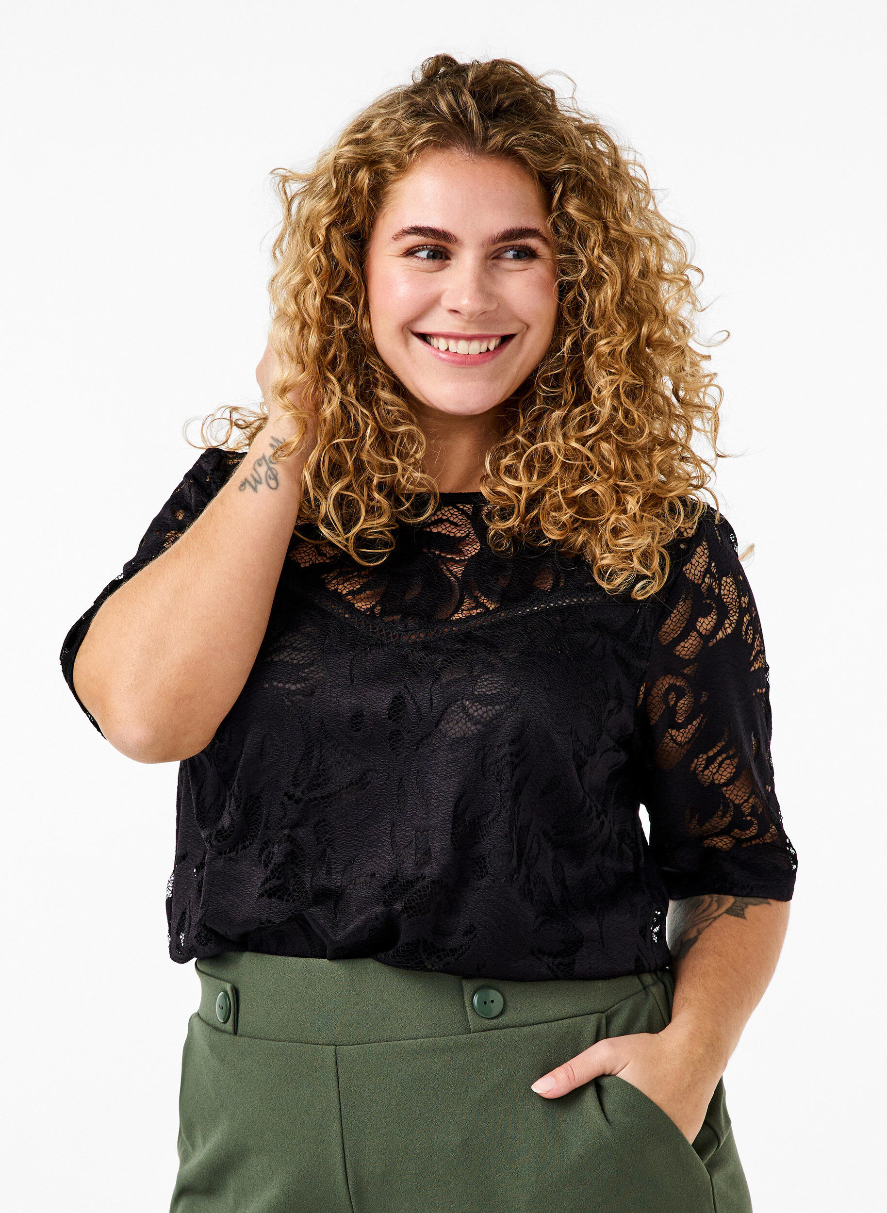 Zizzi Bluse mit Spitze und kurzen &Auml;rmeln, Black, Model image number 0