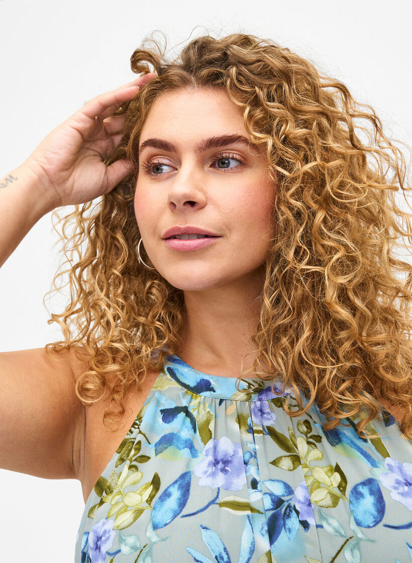 Geblümtes Maxikleid mit Neckholder, Wrought Iron AOP, Model image number 3