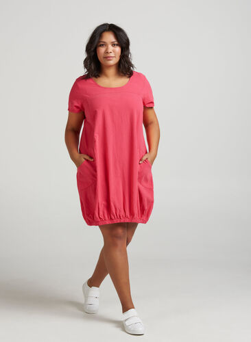 Kleid mit Taschen, Raspberry wine, Model image number 0