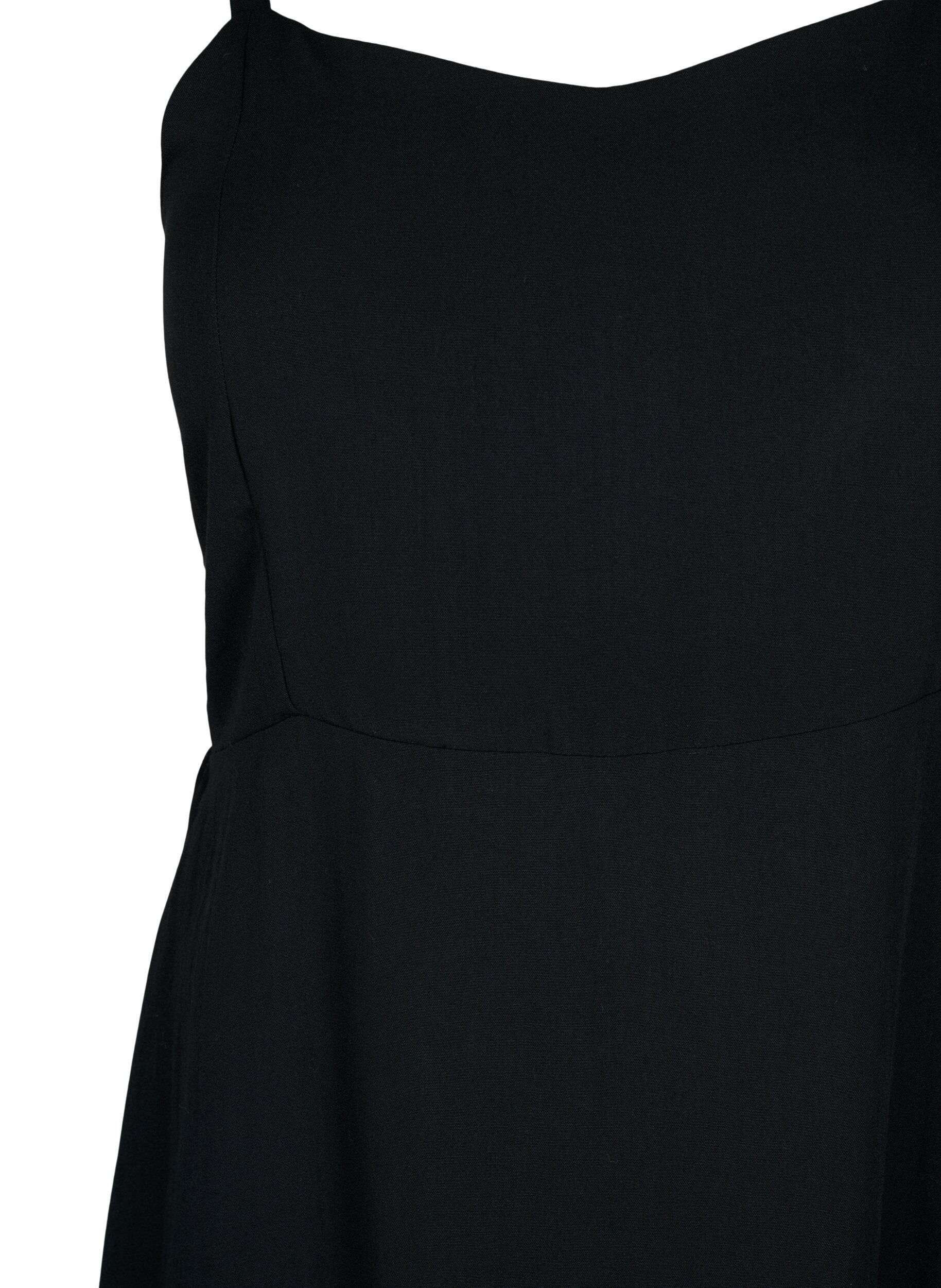 Zizzi Einfarbiges Tr&auml;gerkleid aus Viskose mit Smok, Black, Packshot image number 2