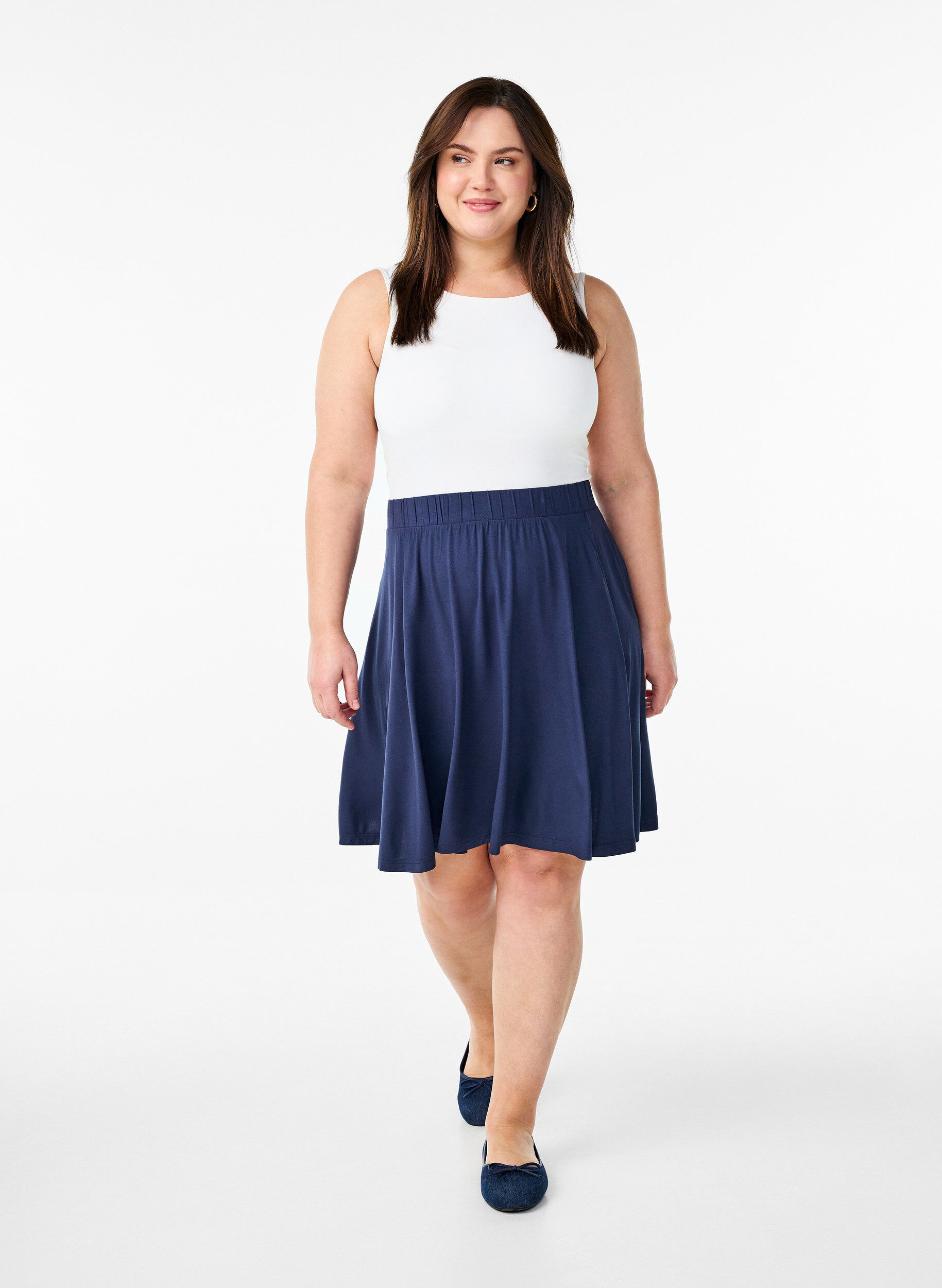 Zizzi Lockerer Rock aus Viskose, Blau, Model image number 1