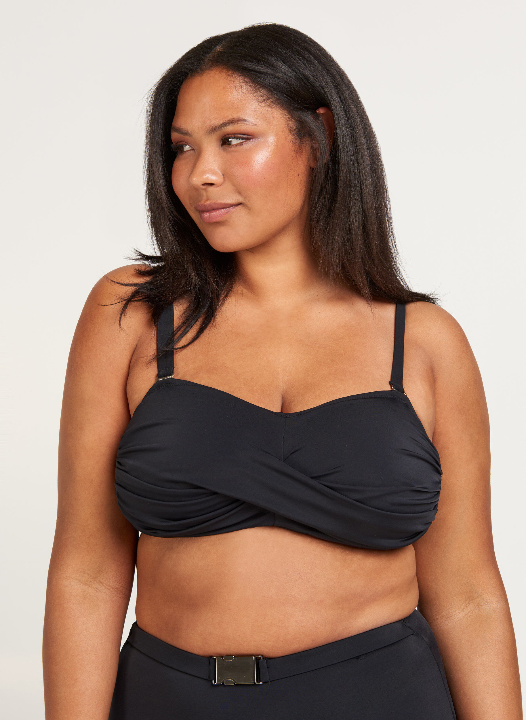 Zizzi Bikini Oberteil, Black, Model image number 0