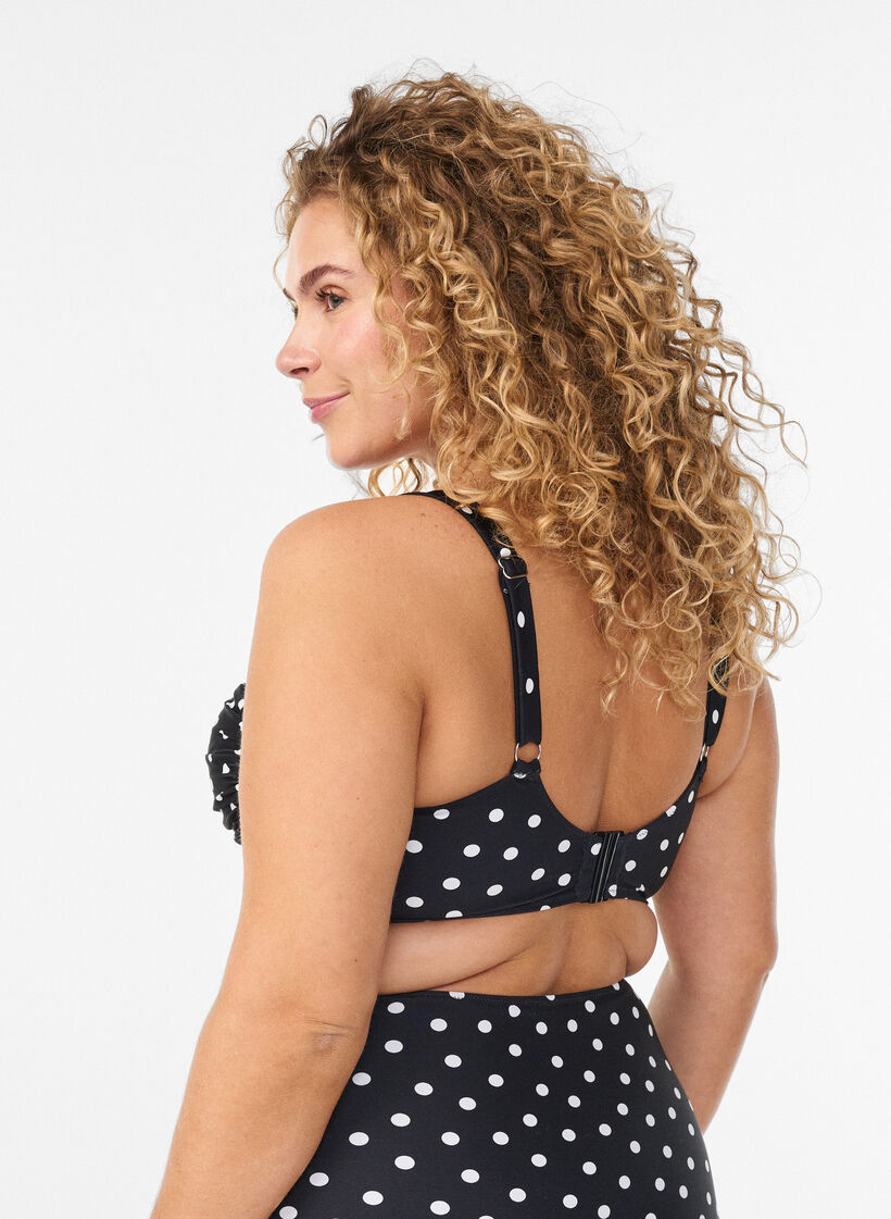 Wattierter Bikini-Oberteil mit Print, Schwarz, Model