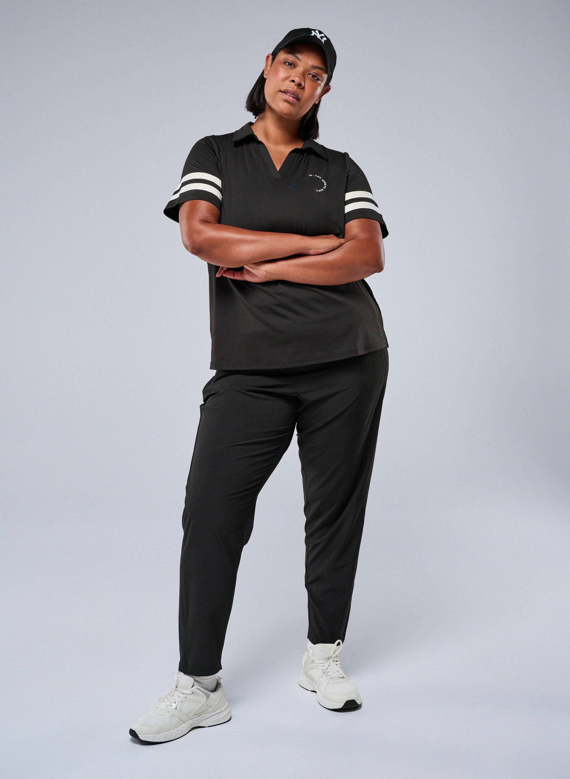 Leichte Trainingshose mit Taschen