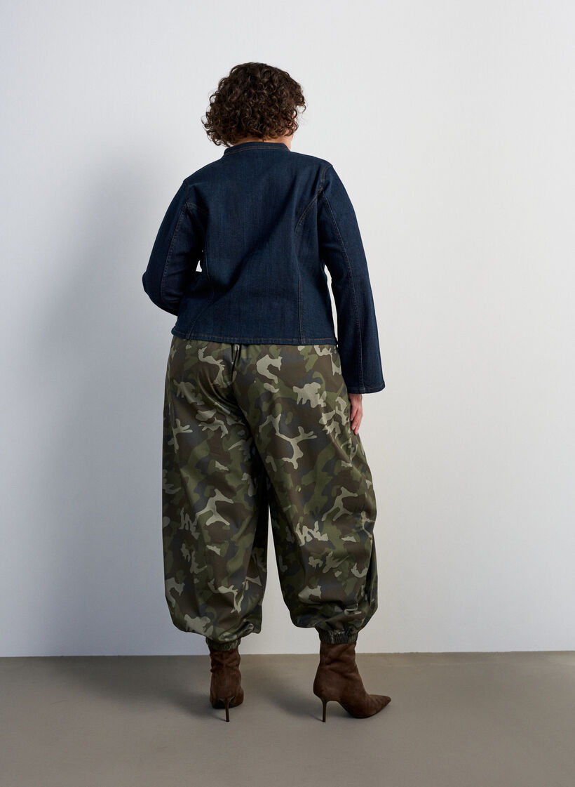 Ballonhose mit hoher Taille und Allover-Muster, Gr&uuml;n, Model image number 1