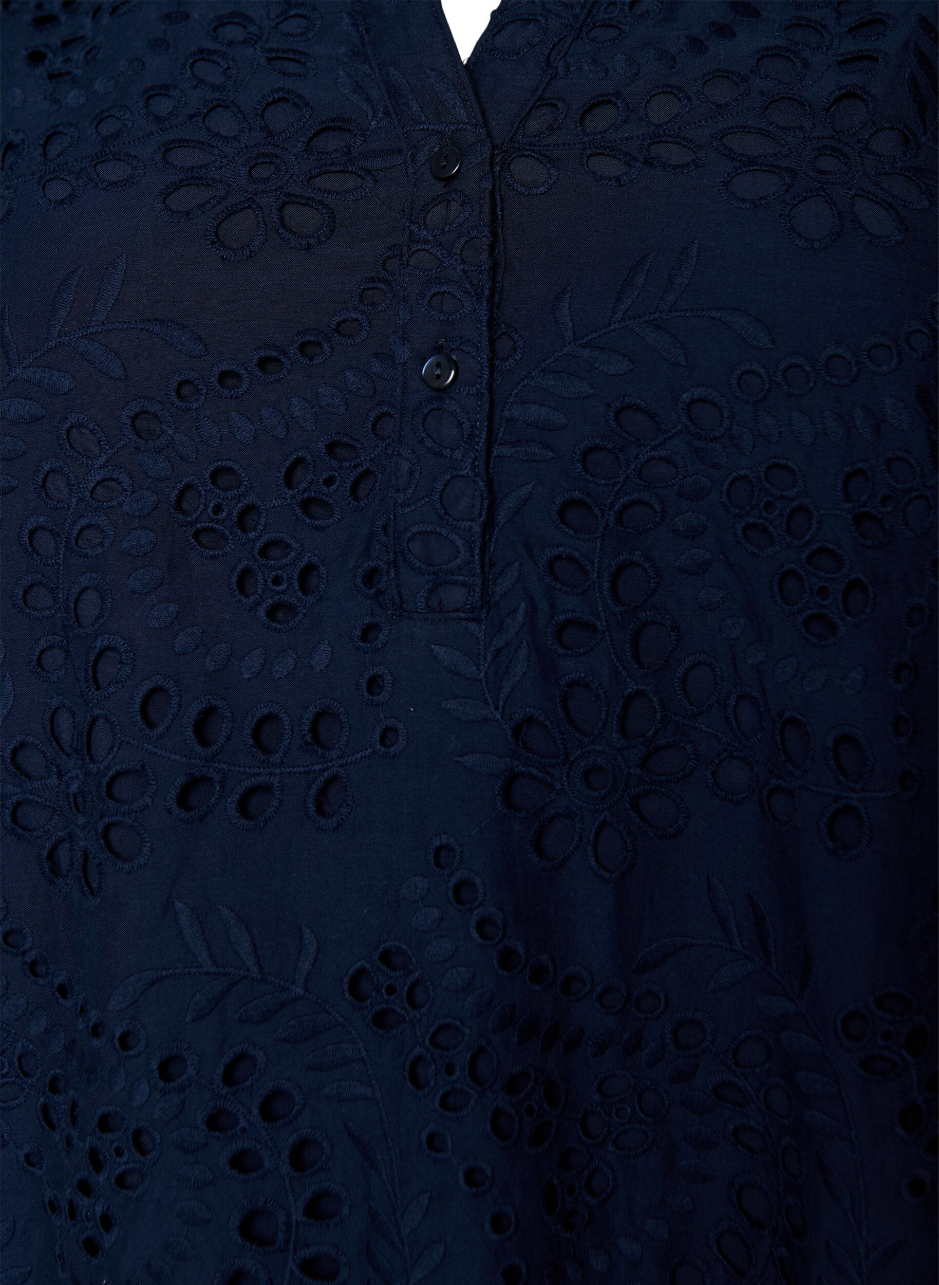 Zizzi Kleid aus Broderie Anglaise mit R&uuml;schen&auml;rmeln, Blau, Packshot image number 2