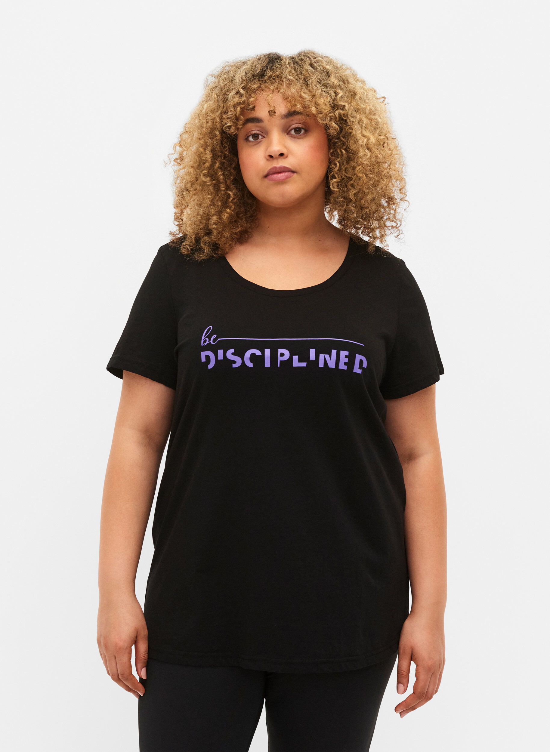 Zizzi Trainings-T-Shirt mit Print, Black w. Disciplined, Model image number 0