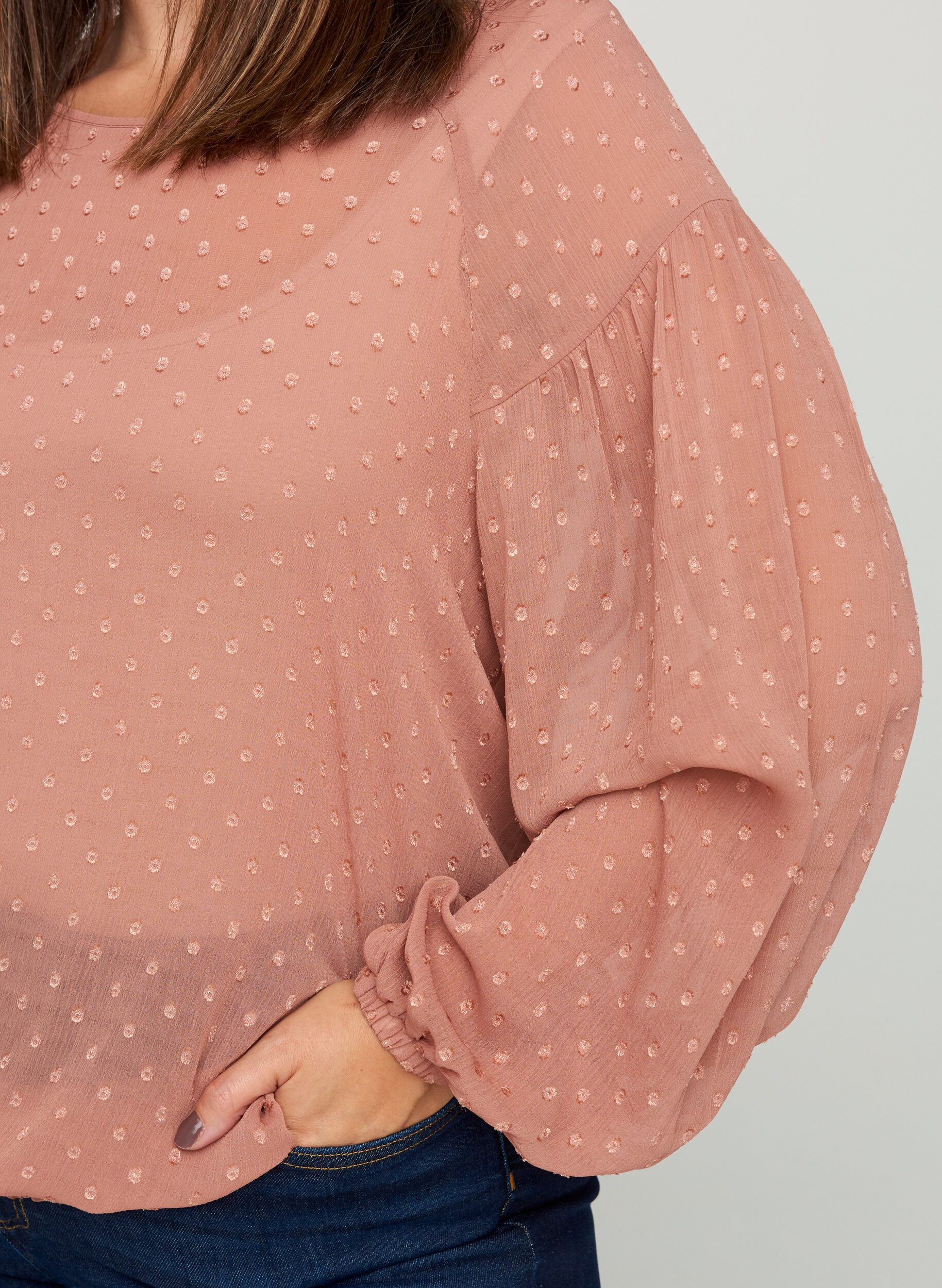 Zizzi Gesmockte Langarm Bluse mit Mesh, Burlwood, Model image number 2