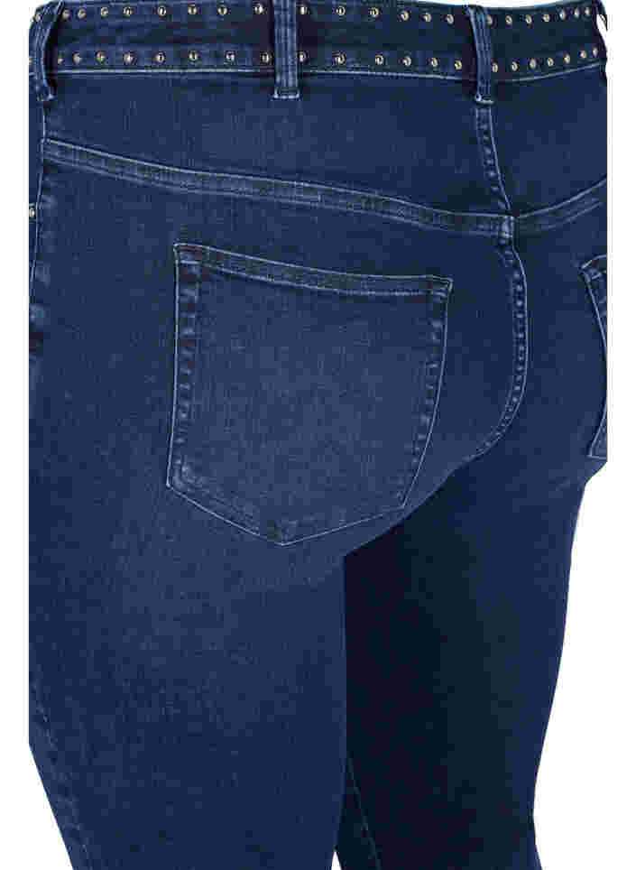 Super Slim Amy Jeans mit Nieten, Dark blue, Packshot image number 2